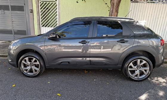 CITROËN C4 CACTUS 1.6 VTI 120 FLEX FEEL EAT6